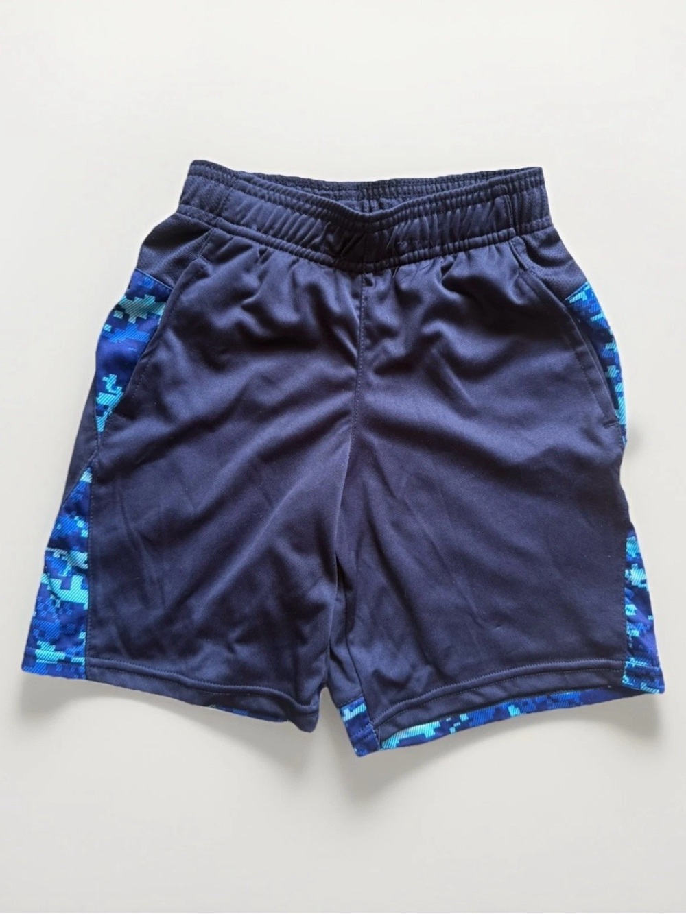 Champion Boy’s XS 4/5 Navy Blue/ Blue Camo Athletic Shorts Lightweight Pockets